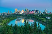 edmonton skyline colours at sunrise
